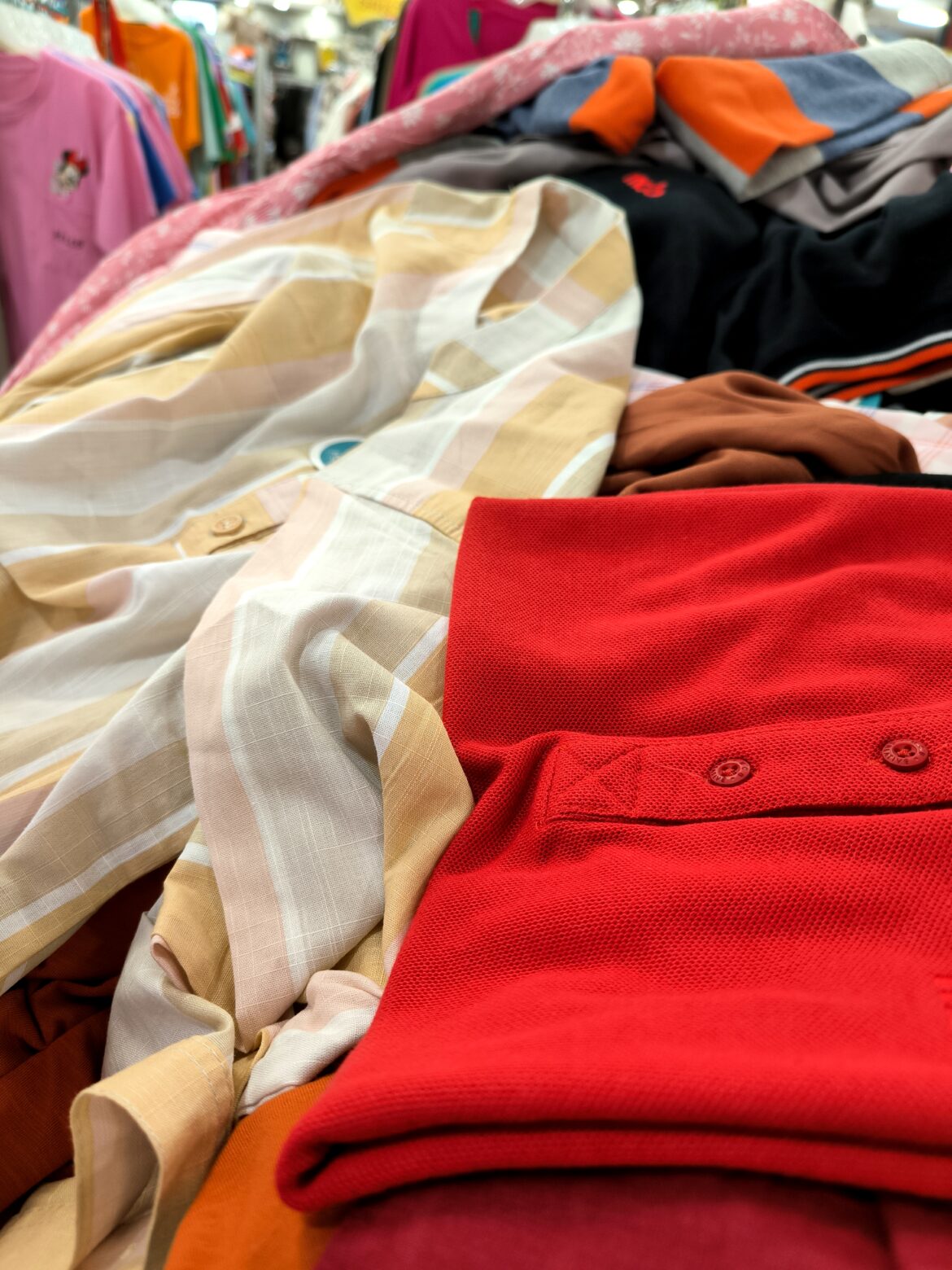 9 daiktai, kurių niekada nepirkite dėvėtų, pasak asmeninės stilistės