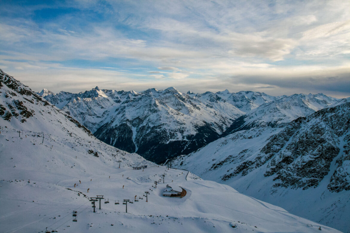 Austrijos slidinėjimo kurortai: geriausi regionai ir kaip išsirinkti tinkamiausią
